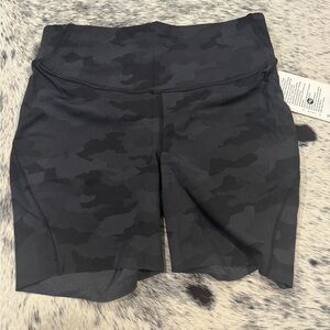 Lululemon Base Pace HR Short 6”
